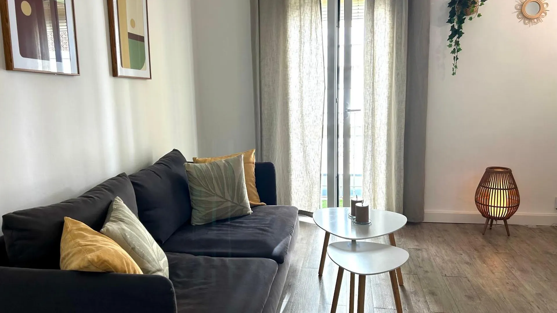 Duplex Apartment In Torre Del Mar Near The Beach ספרד
